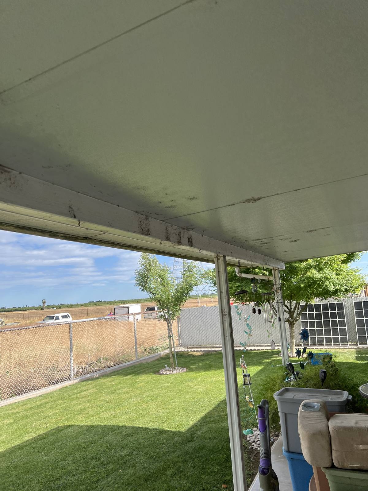 Dirty exterior ceiling before Golden State Exterior Cleaning Fresno CA